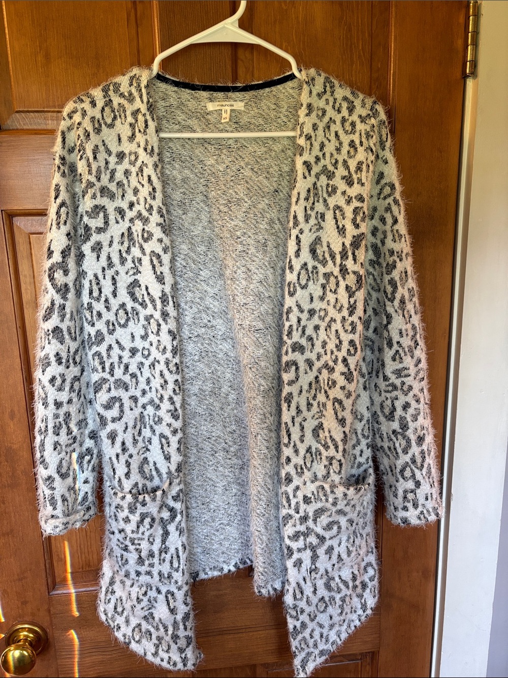 Fuzzy Open-Front Leopard Print Cardigan - Gray & Black